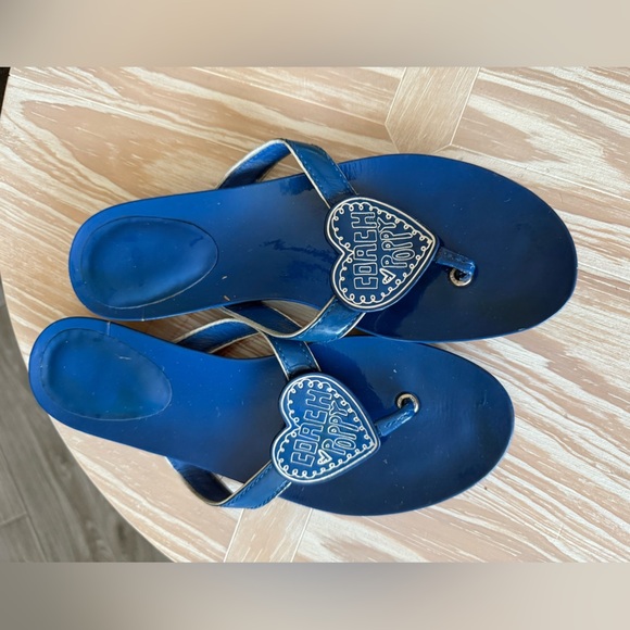Coach|Coach Poppy Patent Vibrant Blue Heart-Embellished Women's Sandals,size 6• - Picture 3 of 12
